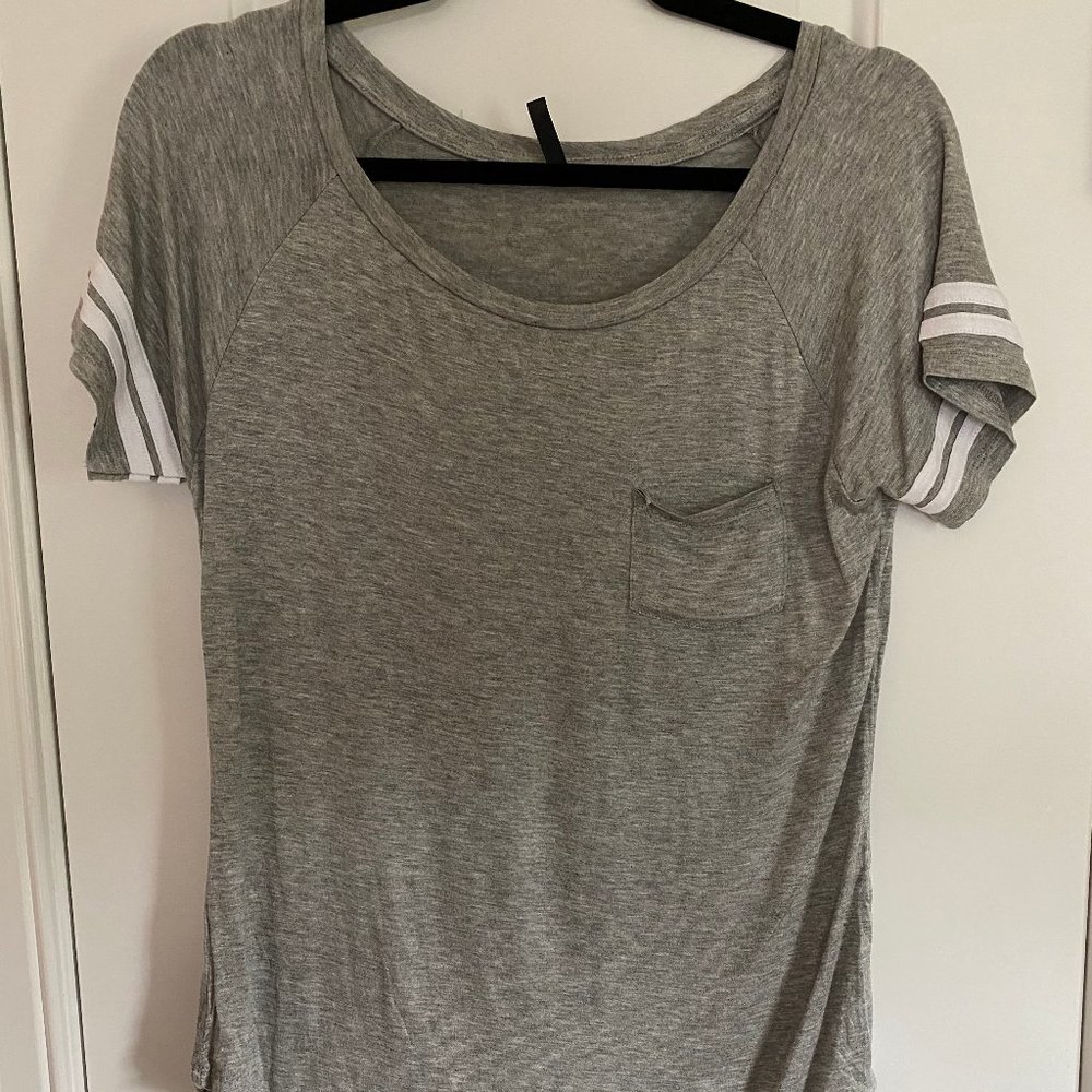 Women's Essential Tee